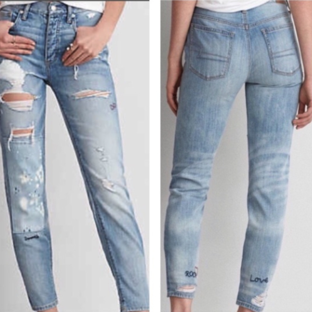 American Eagle Outfitters Vintage Hi-Rise Jeans size 8